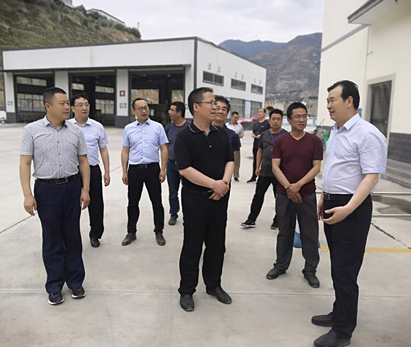 隴南市委常委、組織部部長楊郃調(diào)研指導(dǎo)市龍江城鄉(xiāng)發(fā)展集團(tuán)公司黨建工作