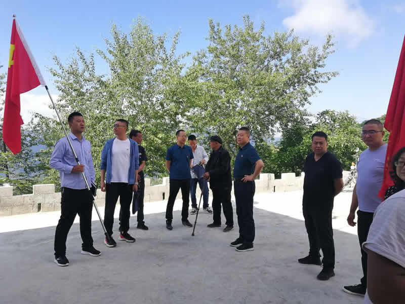 “感黨恩、憶黨史”，--市龍江城鄉(xiāng)發(fā)展集團(tuán)公司開(kāi)展慶祝建黨99周年主題黨日活動(dòng)